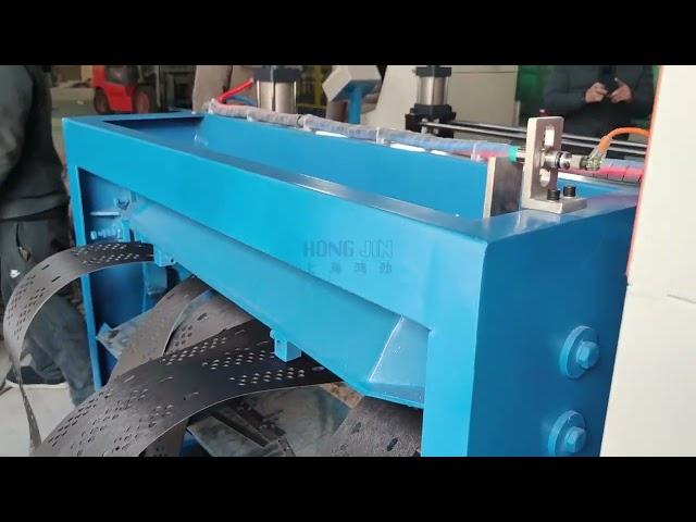 Plastic sheet hole punching test of the automatic online punching machine