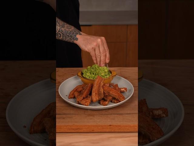 Chicharrón and Guacamole 