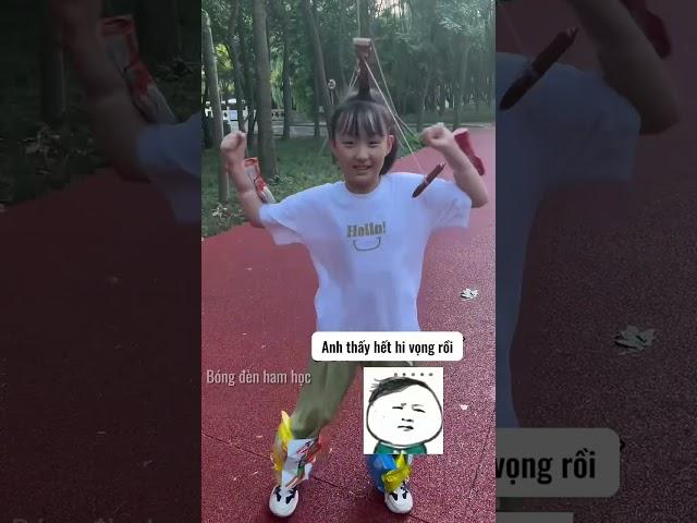 Em gái tôi tập chạy #kienthucthuvi  #giaitri  #shorts
