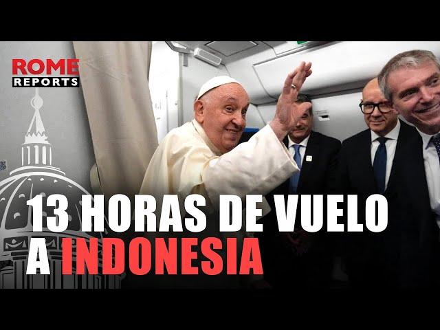  | Casi 13 horas de vuelo y un vivo intercambio de saludos con la prensa en el vuelo a Indonesia