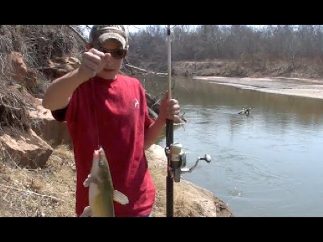 How to read a river and catch catfish from the bank!