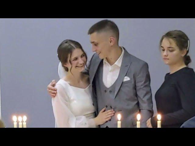 Музыканты играли так, что СВАДЬБУ НЕ МОГЛИ ЗАКОНЧИТЬ!