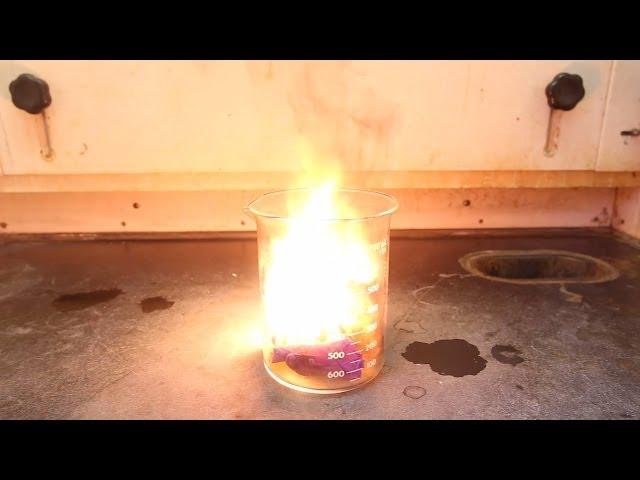 Fuming Nitric Acid vs. Lab Gloves