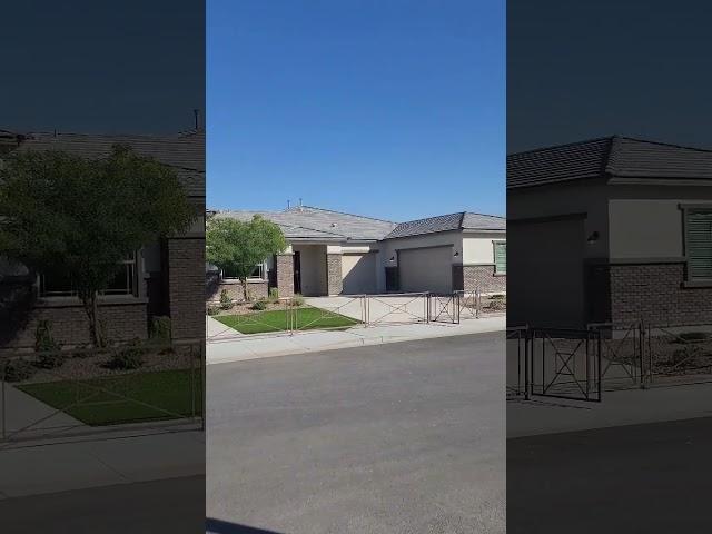 RV Garage, 3 car Garage with RV Gate also?