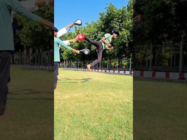 360kick 3 kick #trending #360kick #jumpingkick #taekwondofamily #youtube #youtube #youtuber