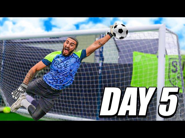 SURVIVING 7 Days as a PRO Keeper!