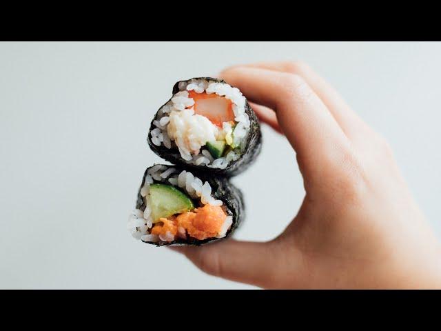 MANGIAMO SUSHI E MAKIMONO DEL SUPERMERCATO GIAPPONESE PER CENA