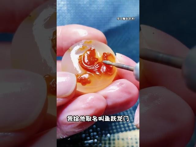 鱼跃龙门平安扣送给高三女儿的生日礼物大家喜欢吗#吊坠 #平安扣 #手艺 #设计 #雕刻