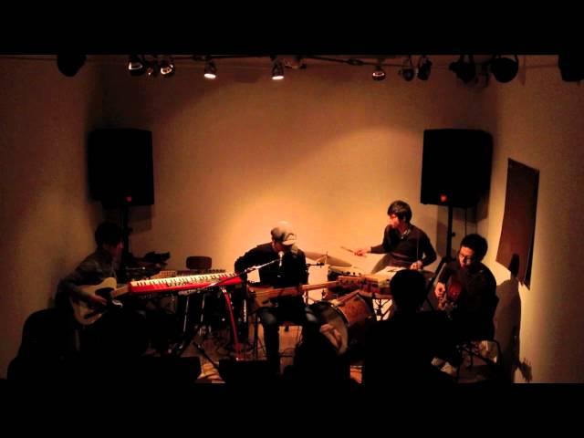 Human Equality / Autumnleaf 2011.12.17 at. albus