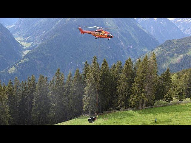  Wrackbergung durch Super Puma AS332 (Heli Tirol/Heli Austria) in Finkenberg 