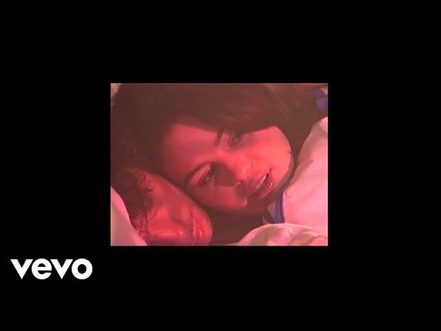 Selena Gomez, benny blanco - Ojos Tristes (with The Marías) (Official Lyric Video)