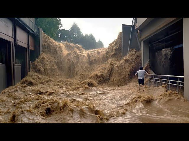 5 minutes ago!!  catastrophic flash floods suddenly hit Italy ! shocked the whole of Europe!