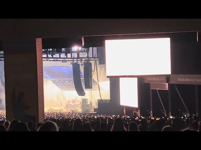 Jonathon Davis of Korn on the bagpipes for ‘Shoots and Ladders’.  Camden, NJ 9/20/24