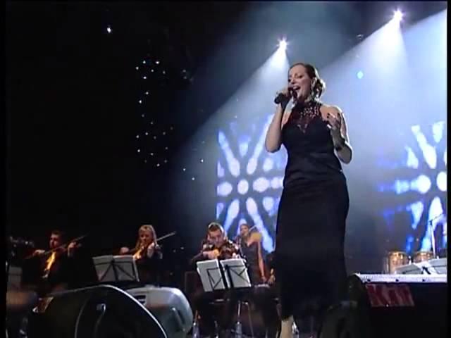 Ana Bekuta - Taj život moj - (LIVE) - Novi Sad - 2012