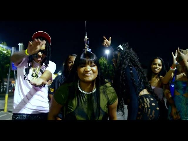 Chelle Ruthless - Put It On Da Floor (ChelleMix)