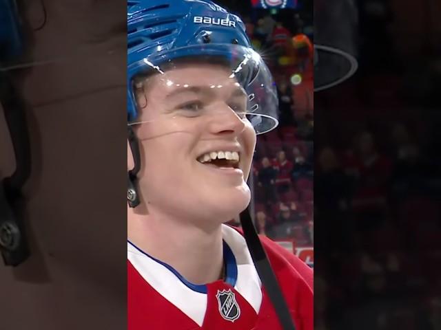 QUELLE ovation des partisans montréalais pour Cole Caufield! ️ #nhl #gohabsgo