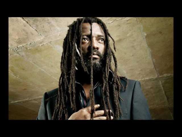 Lucky Dube - The Other side [Lyrics] (en/fr)