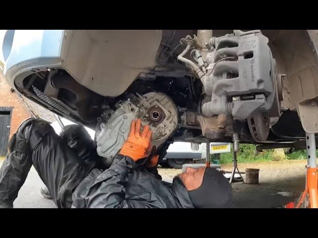 2009 FIAT Ducato 33 (130 Multi-Jet) 2.3L Diesel Clutch replacement.