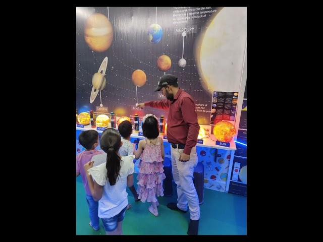 Capturing moments of discovery!  Glimpse of our visitors. Together we explore, learn, & inspire!