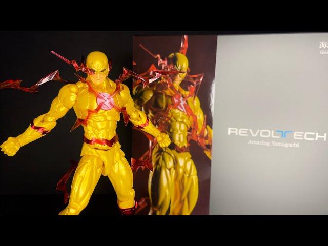 Amazing yamaguchi Revoltech DC Comics Reverse flash review | scale comparison