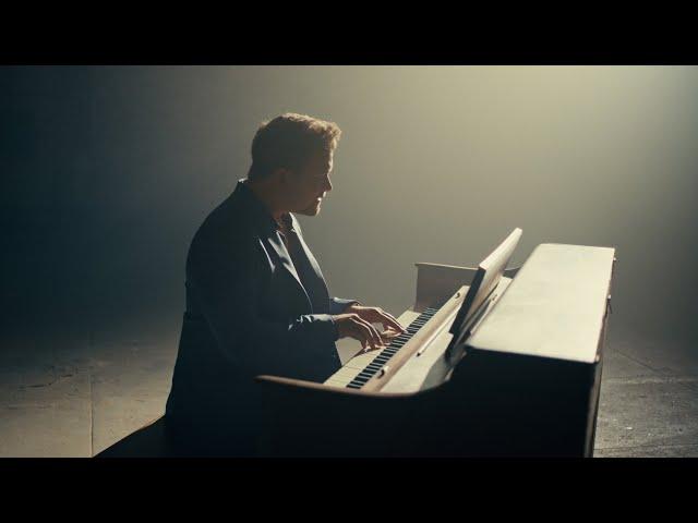 Hunter Hayes - Tell Me (Official Music Video)