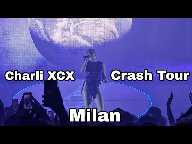 Charli XCX - Crash Tour In Milan - Vlog (FreddysVibes)