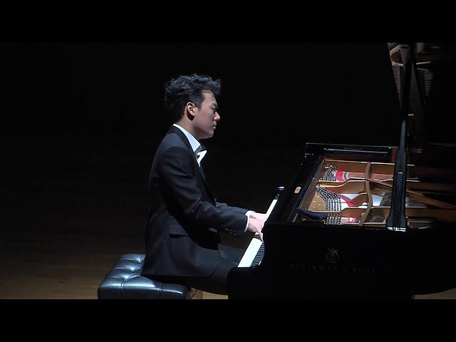 Changyong Shin 신창용 - F. Chopin Nocturne in B major, Op. 62 No. 1