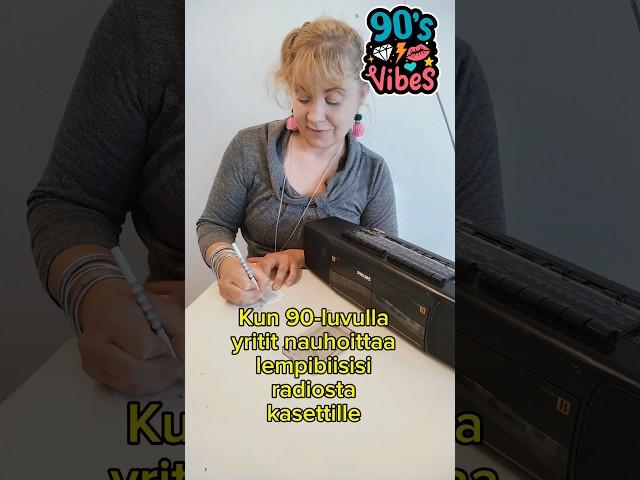 Ei ollut helppoa  #90luku #kasettisoitin #radiojuontaja #lempibiisi #millennial #ennenvanhaan