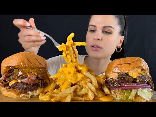 BIG JUICY BURGERS & CHEDDAR SAUCE FRIES | MUKBANG | ASMR