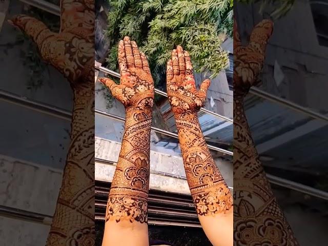 #brides #mehndi #henna #art #artist #wedding #wedding #bridal #bridalmehndi #bridesmaid #hennaart #v