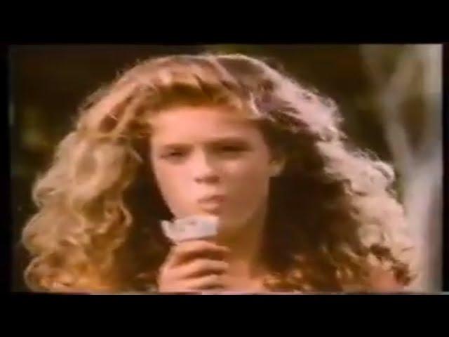 Tip Top Advert from New Zealand "feat. Rachel Hunter"