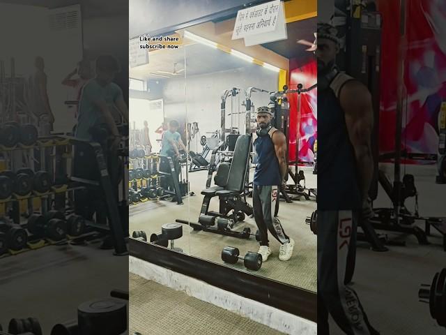 chest tricep bicep posing video #gymworkout