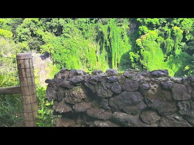 Makahiku Falls