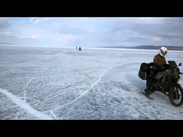 PTILUC sur la glace de Baikal.