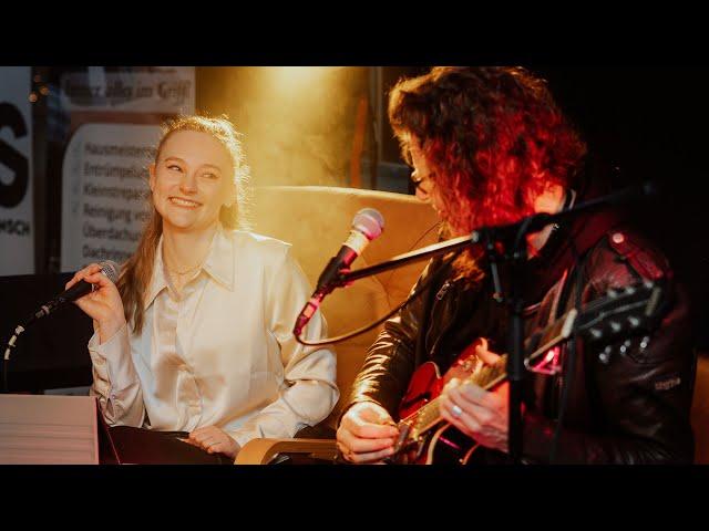 Behind the Gig - Paula Drømmer mit Marc Rockford Live