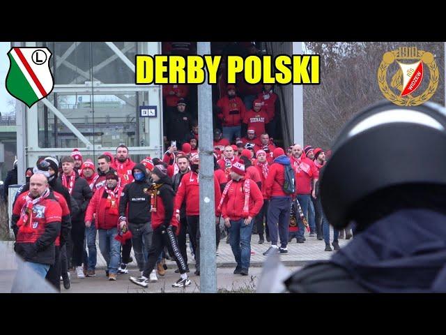 LEGIA - WIDZEW: Przyjazd kibiców Widzewa Łódź do Warszawy, przejazdy alarmowe i akcja Policji