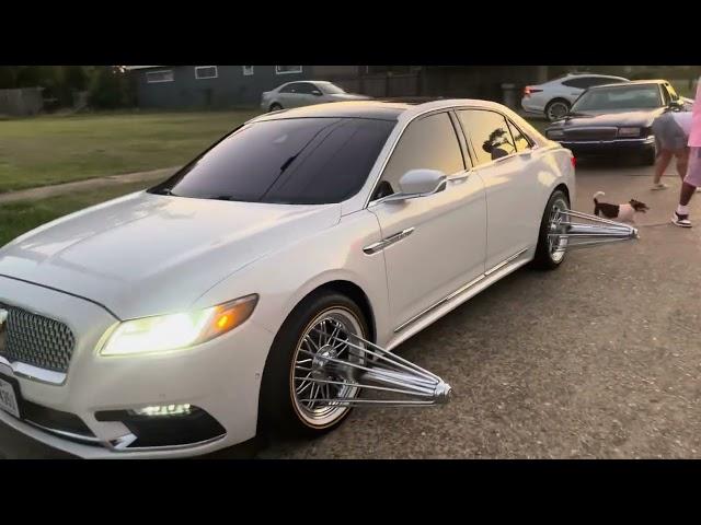 UNC PULLED UP ON #SWANGAS LINCOLN ON 6S