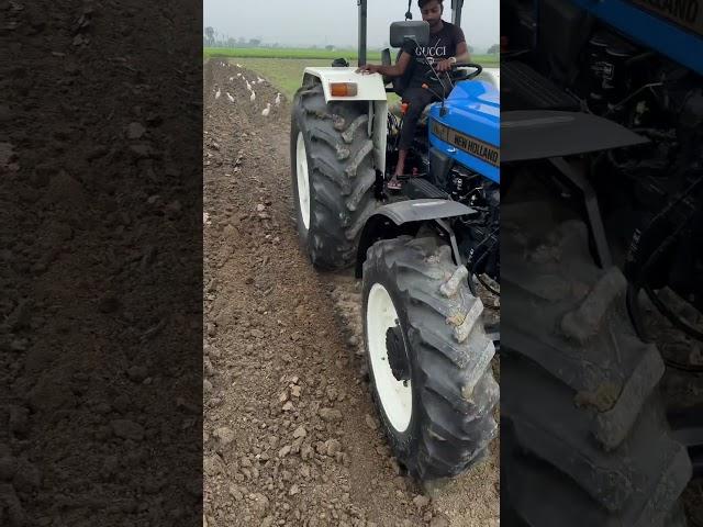 Lemken plough #newholland5630 #farmequipment #newhollandagriculture #hilux