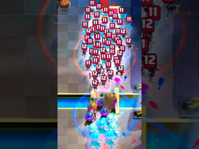 SKELETON ARMY VS THREE MUSKETEERS #clashroyale