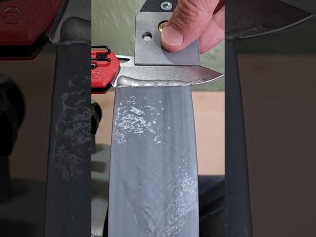 Sharpening Knife with Water