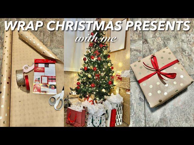 Wrap Christmas Presents With Me!