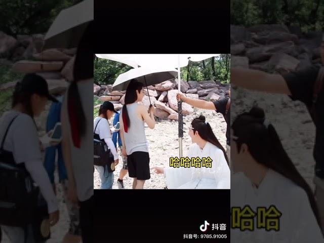 【博君一肖】陈情令花絮之肖老师衣服穿反了～