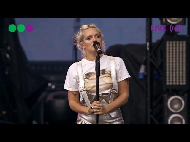 Tove Lo | Talking Body (Live Performance) Moscow Park 2018