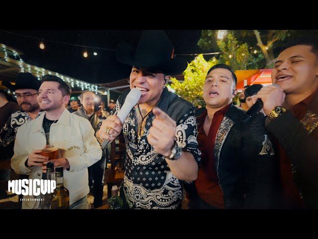 Grupo Firme - La Arrolladora Banda el Limón - Te Estaré Esperando (Video Oficial)