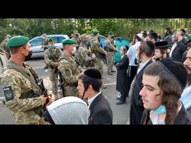 Hasidic Breslov Pilgrims at Ukraine Border Refuse to Return Despite Israel’s Plea