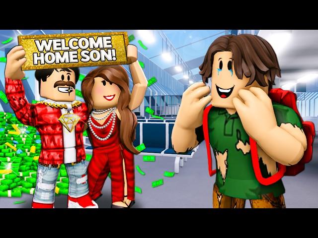 His REAL Parents Were BILLIONAIRES! (A Roblox Movie)