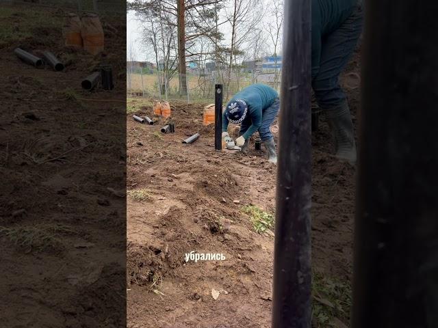 участок с уклоном. реализованный проект террасы, лесенки, дорожки