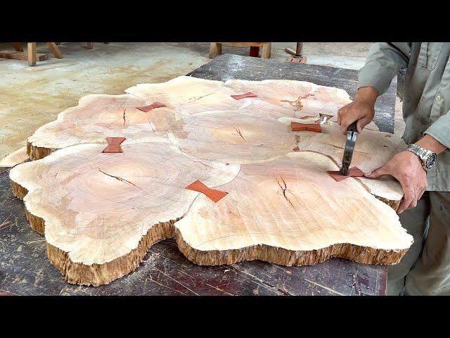 Woodworking Masterpiece With Strange Tree Stump // A Sturdy Wooden Table For The Garden To Look New