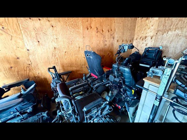 VLOG 729: shuffling chairs around! (bye storage unit!)