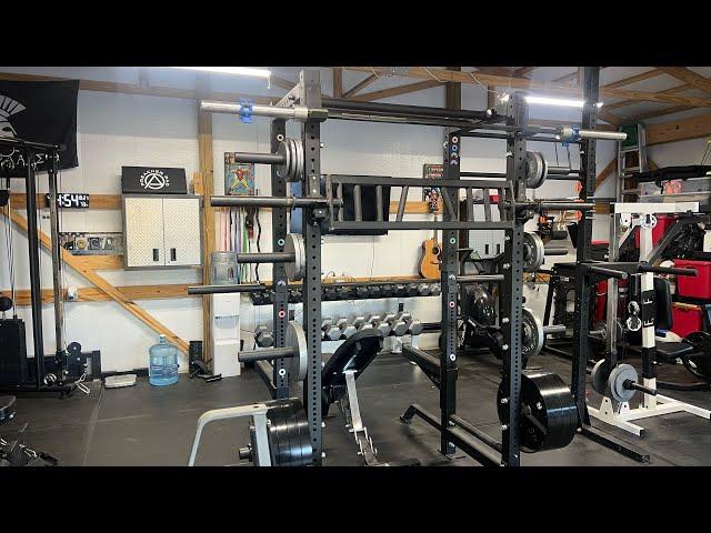 Home gym tour for Garage Gym Gainz!